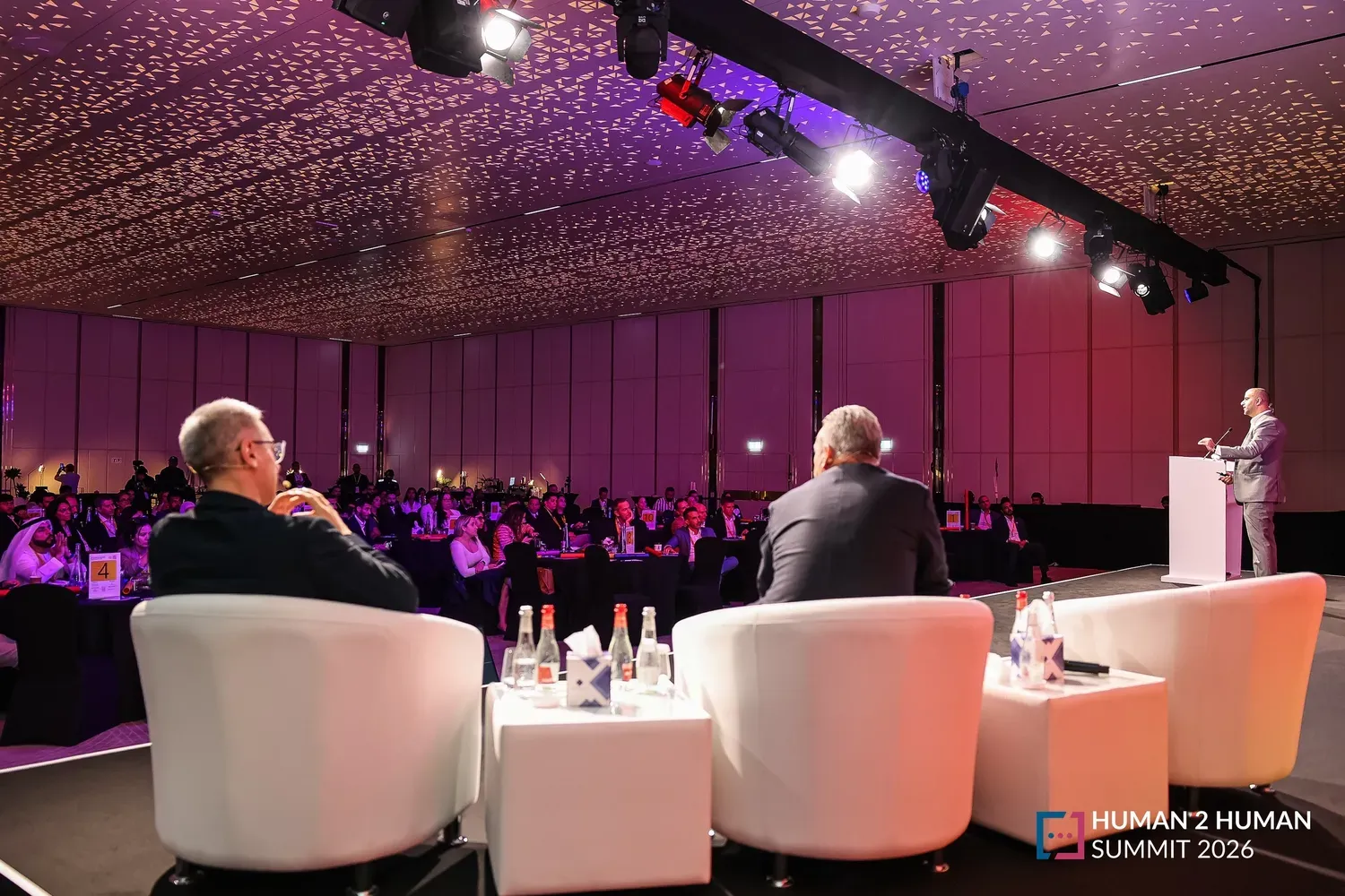 H2H goes to Italy: H2H Italia at VicenzaOro